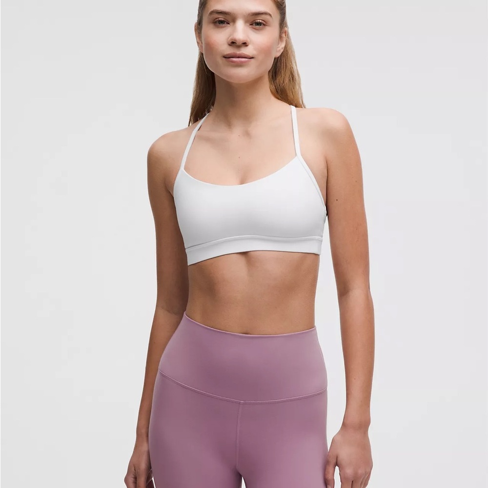 Flow Y Bra Nulu Light Support Sports Bra in White Size 6